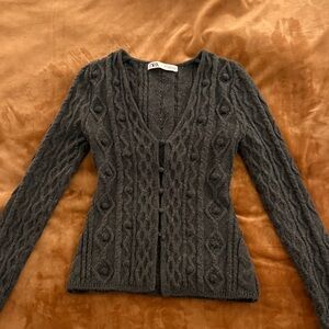 Zara Charcoal V-Neck Cable Sweater